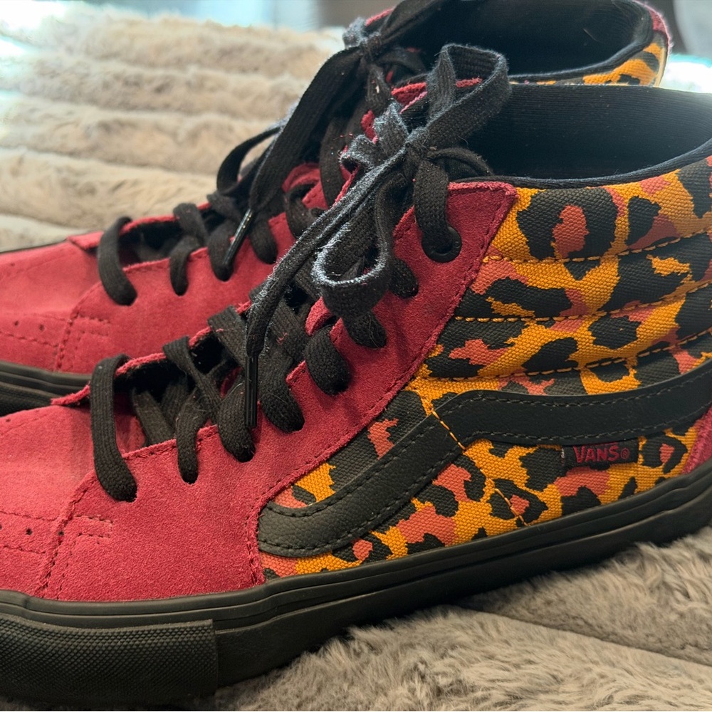 Vans Pro Skate Shoes in Cheetah/Beet Red - Picture 2 of 7